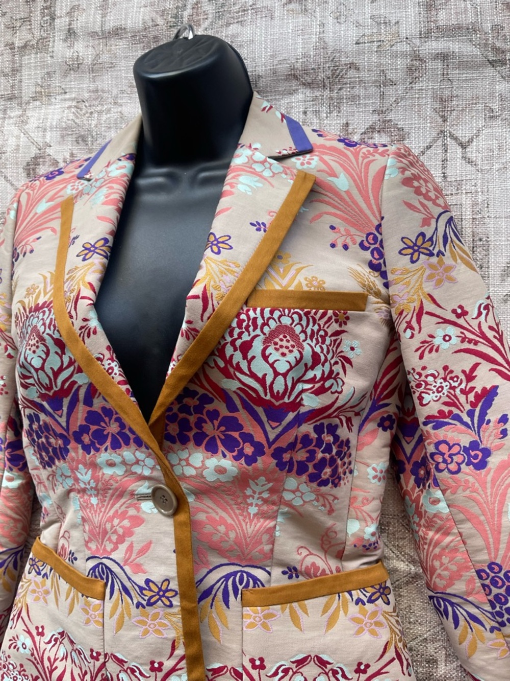 Etro Floral Embroidered Floral Blazer - Picture 6 of 12